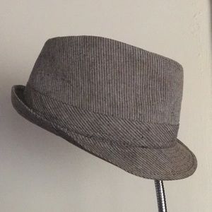 Hat. Trilby. Grey.